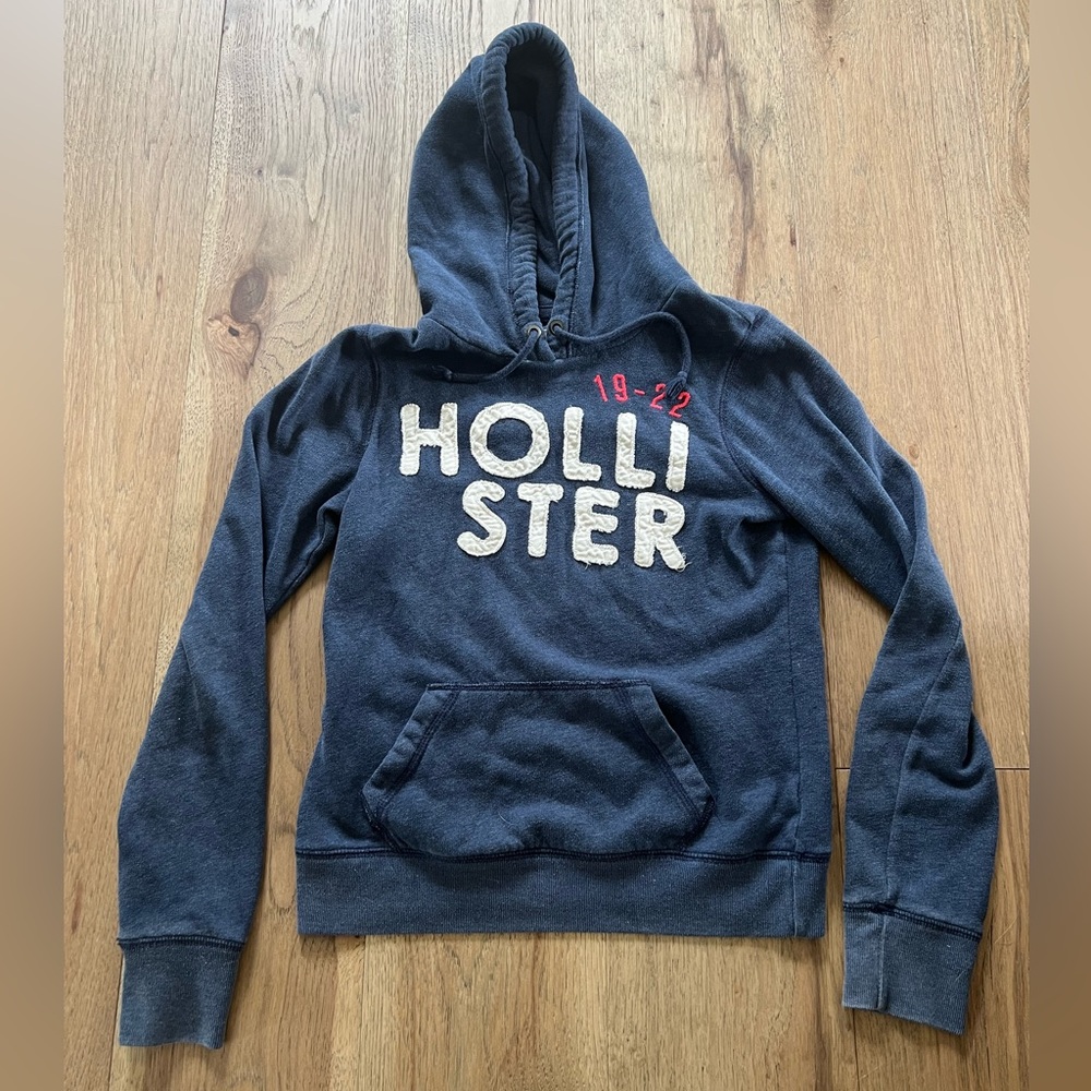 Hollister Sweatshirt